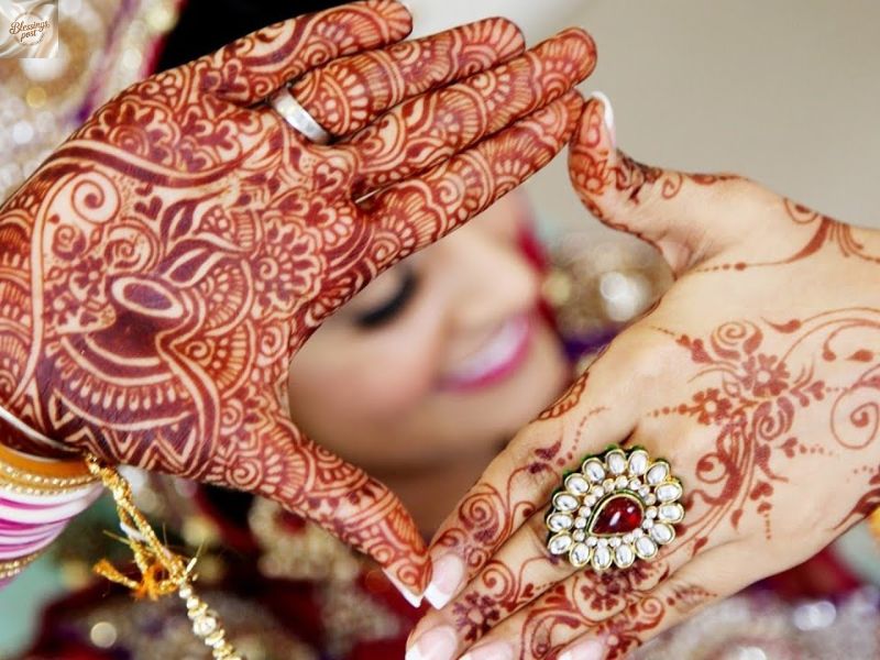 Unique Mehndi Captions for Instagram